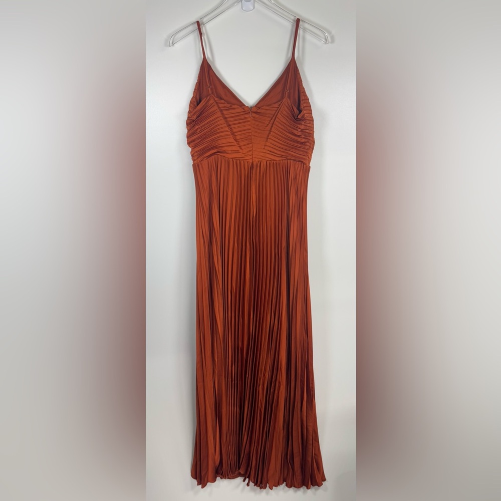 PETAL & PUP NAIRA PLEATED MAXI DRESS - SUNSET ORANGE B2931 - Picture 6 of 6